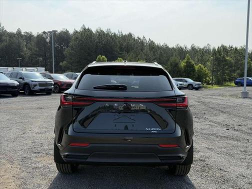 2025 Lexus NX 450h+ Luxury
