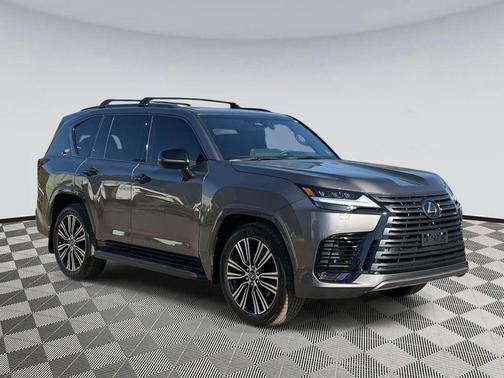 2025 Lexus LX 600 Luxury