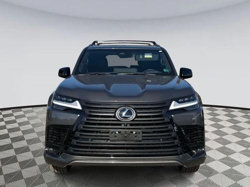 2025 Lexus LX 600 Luxury