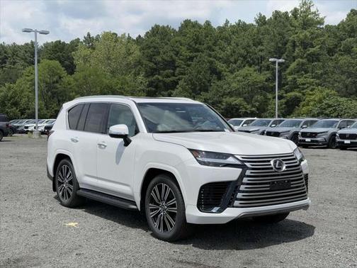 2025 Lexus LX 600 Luxury