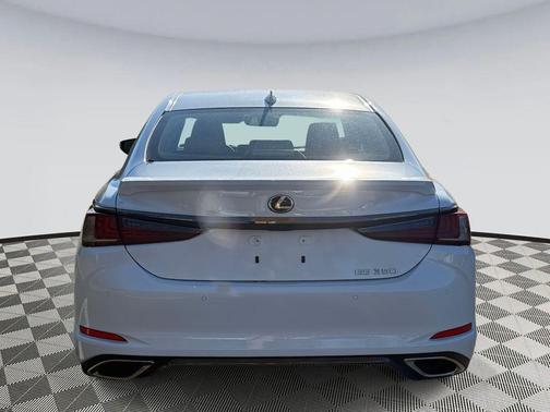 2025 Lexus ES 350 Premium