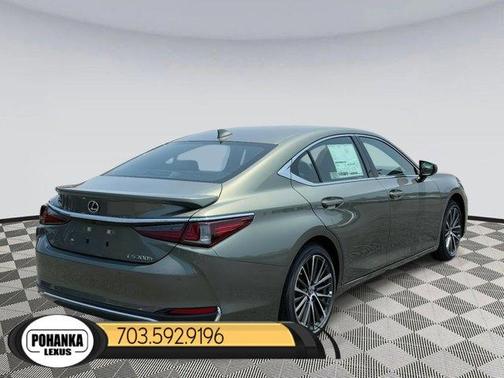 2025 Lexus ES 300h F SPORT Design