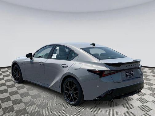 Wind 2026 Lexus IS 350 Base