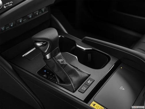 2025 Lexus ES 300h Luxury