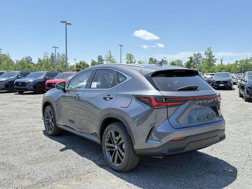 2025 Lexus NX 450h+ Luxury