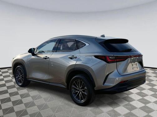 2022 Lexus NX 350h Premium