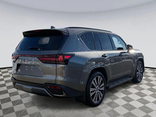 2026 Lexus LX 600 Luxury