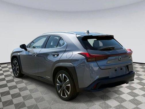 2020 Lexus UX 250h Base