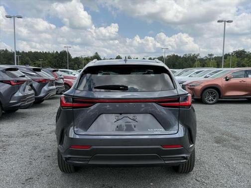 2025 Lexus NX 450h+ Luxury
