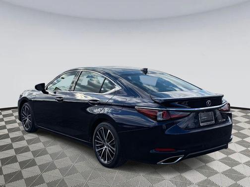 2025 Lexus ES 350 Premium