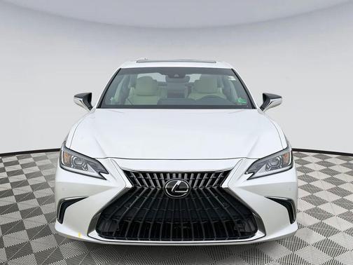 2022 Lexus ES 350 Premium