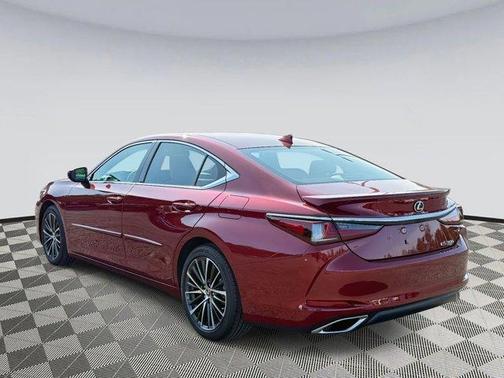 2022 Lexus ES 350 Base