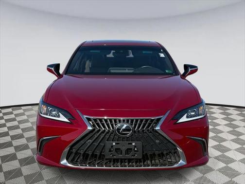 2022 Lexus ES 350 Base