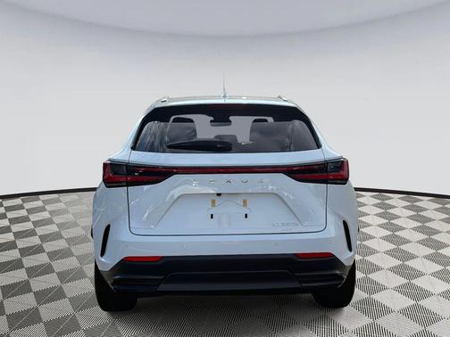 2026 Lexus NX 350h Premium