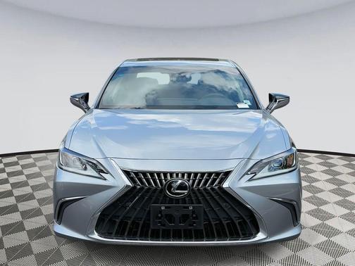 2022 Lexus ES 350 Base