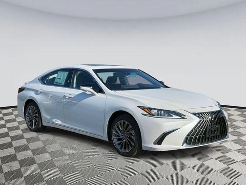 2025 Lexus ES 300h Luxury