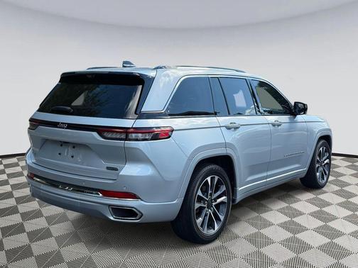2024 Jeep Grand Cherokee Overland