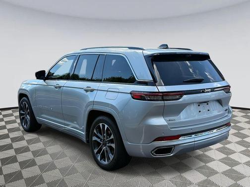 2024 Jeep Grand Cherokee Overland