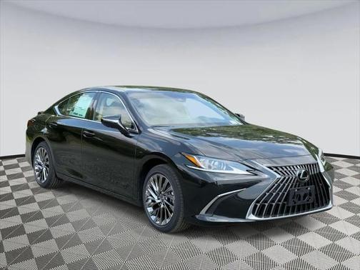 2025 Lexus ES 300h Luxury