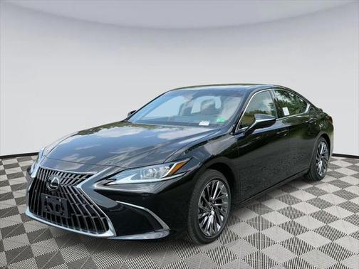 2025 Lexus ES 300h Luxury
