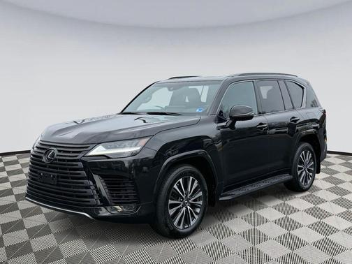 2022 Lexus LX 600 Premium