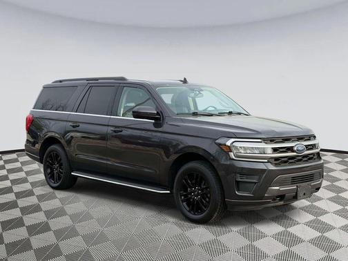Dark Matter Metallic 2023 Ford Expedition Max XLT