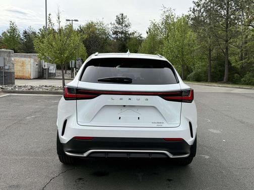 Ultra White 2024 Lexus NX 350 F SPORT Handling
