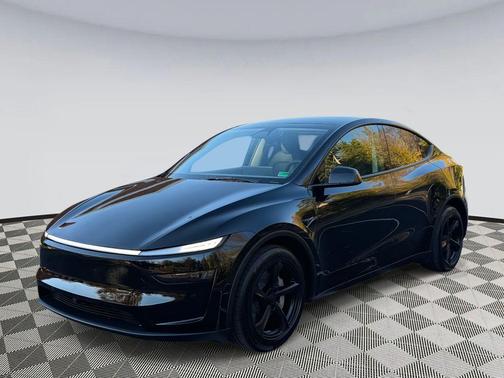 2026 Tesla Model Y Long Range Dual Motor All-Wheel Drive
