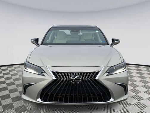 2022 Lexus ES 350 Ultra Luxury