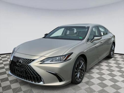 2025 Lexus ES 300h Luxury