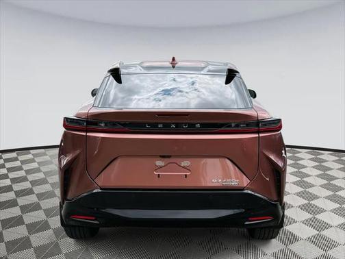 2025 Lexus RZ 450e Premium