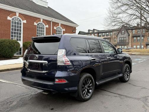 2023 Lexus GX 460 Premium