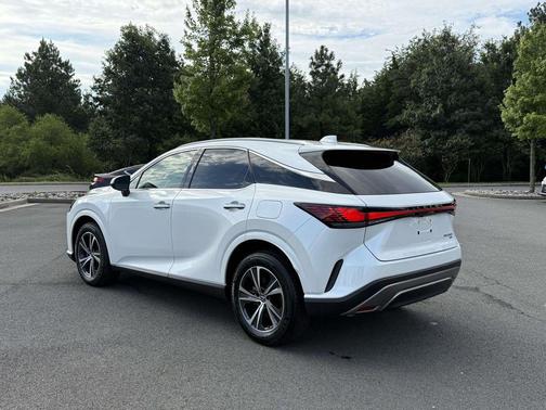 Eminent White Pearl 2025 Lexus RX 350 Premium