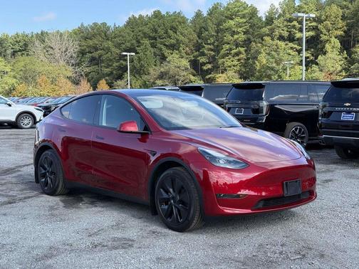 2025 Tesla Model Y Long Range Dual Motor All-Wheel Drive