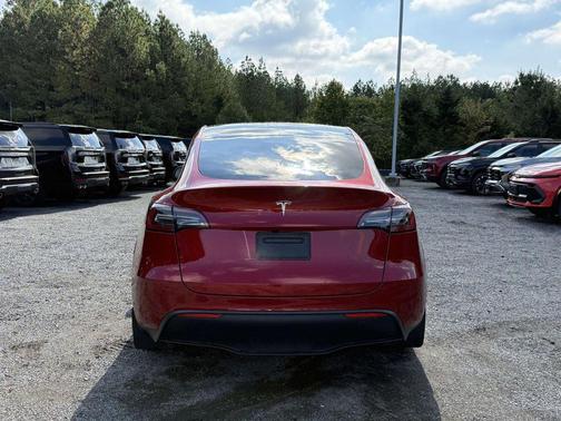 2025 Tesla Model Y Long Range Dual Motor All-Wheel Drive