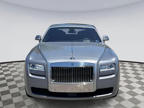 Jubilee Silver 2013 Rolls-Royce Ghost