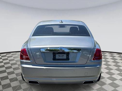 Jubilee Silver 2013 Rolls-Royce Ghost