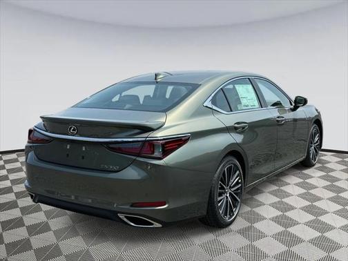 2025 Lexus ES 350 Premium