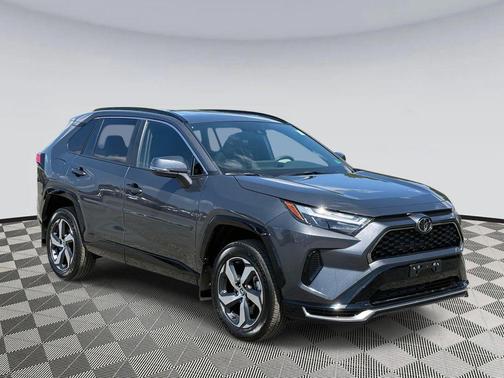 2025 Toyota RAV4 Hybrid SE