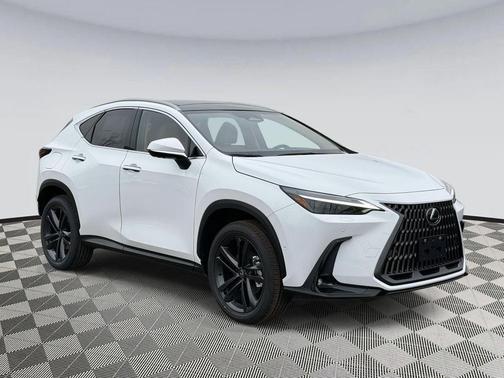 2026 Lexus NX 450h+ Luxury