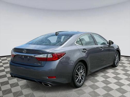 2018 Lexus ES 350 Base