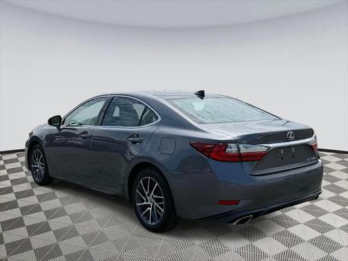 2018 Lexus ES 350 Base