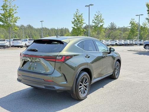Nori Green Pearl 2024 Lexus NX 350h Premium