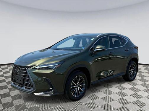 Nori Green Pearl 2024 Lexus NX 350h Premium