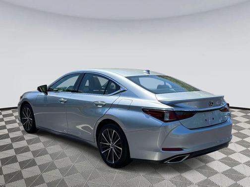 Iridium 2025 Lexus ES 350 Premium