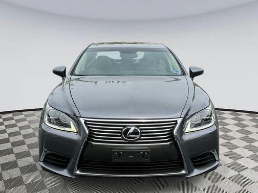 Nebula Gray Pearl 2015 Lexus LS 460 Crafted Line