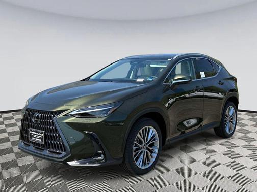Nori Green Pearl 2026 Lexus NX 350 Luxury