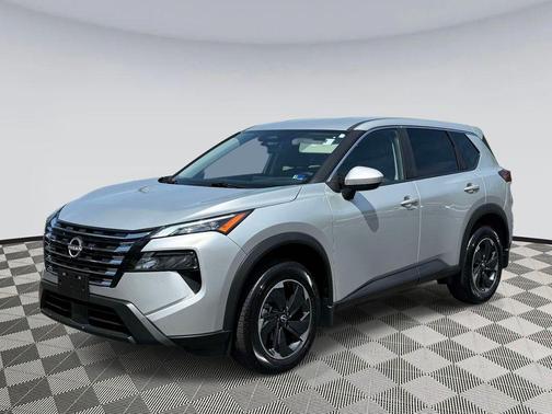 Brilliant Silver Metallic 2025 Nissan Rogue SV