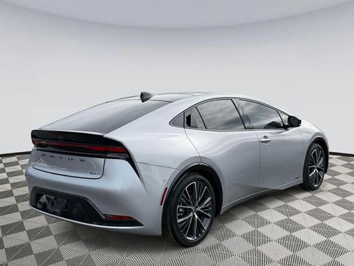 2025 Toyota Prius Limited