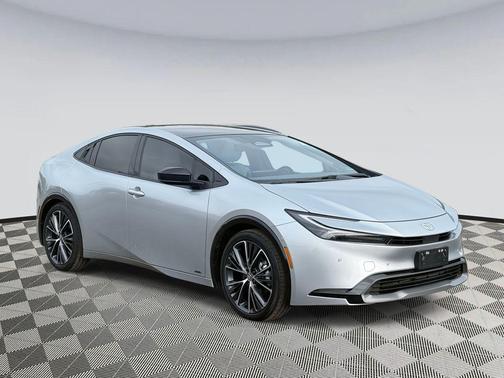 2025 Toyota Prius Limited